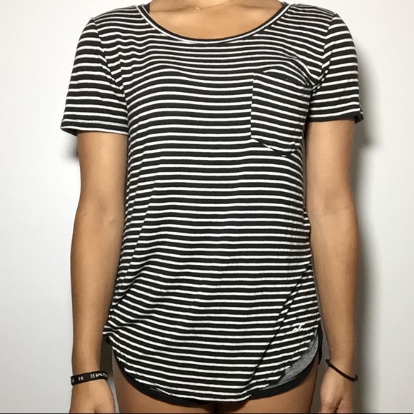 hollister striped t shirt
